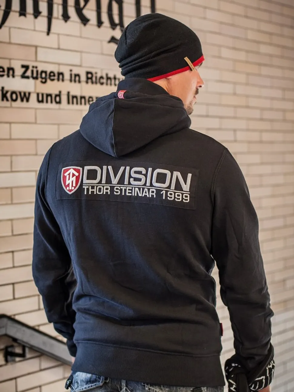 KAPUZENJACKE DRØDNING DIV.